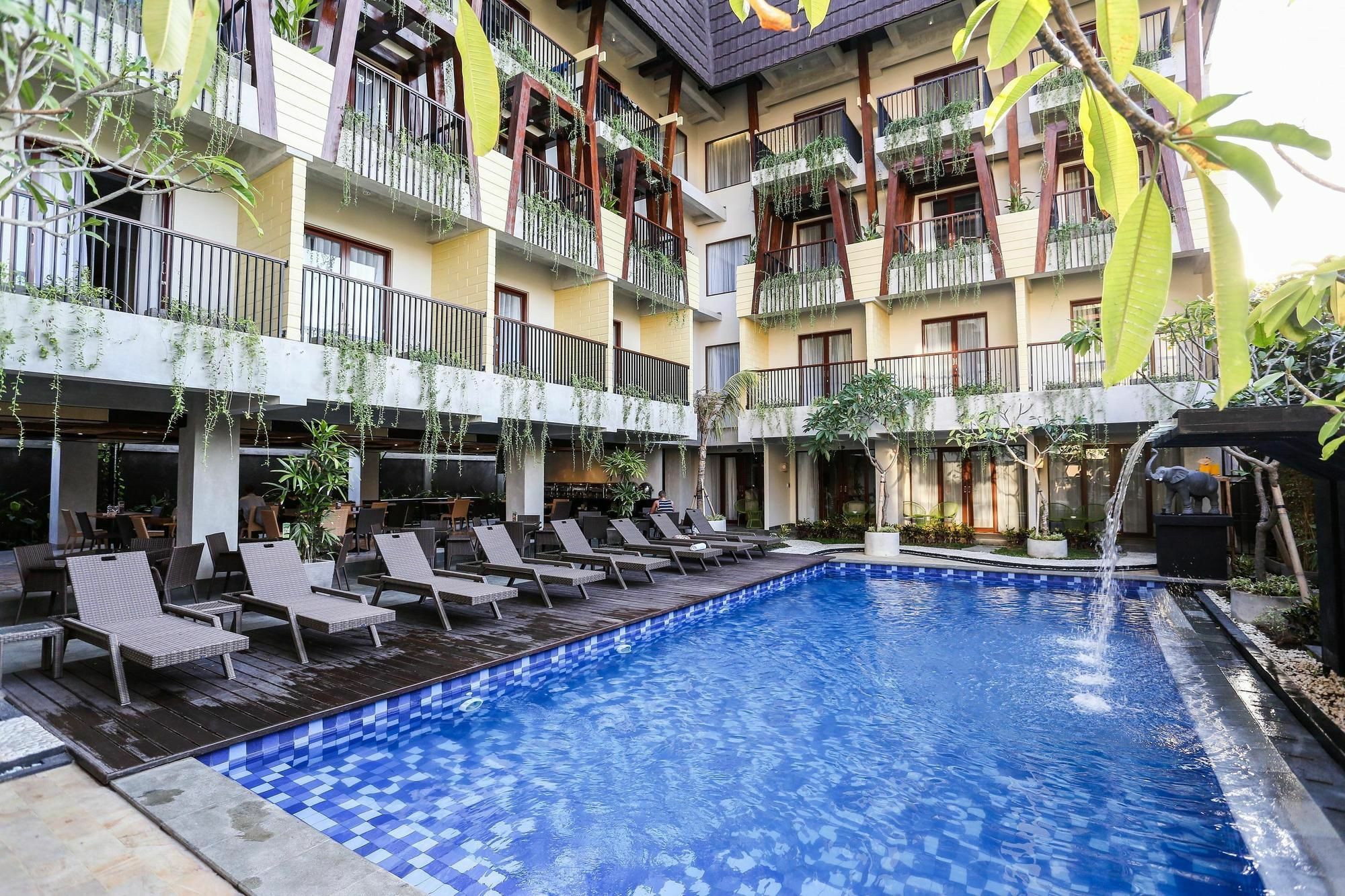 Serela Legian By Kagum Hotels Luaran gambar